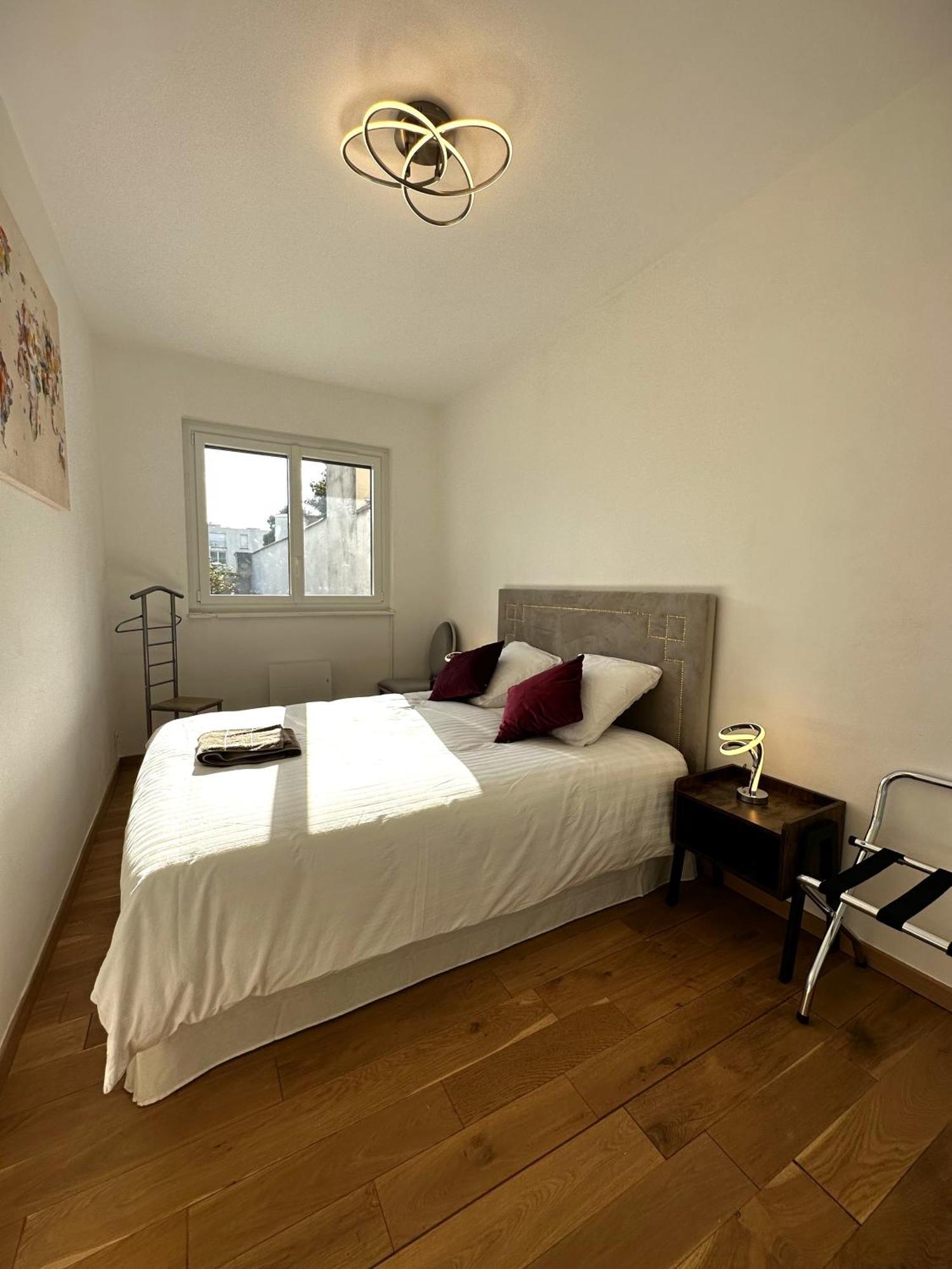 Arena Center Town Apartment Reims Exterior photo