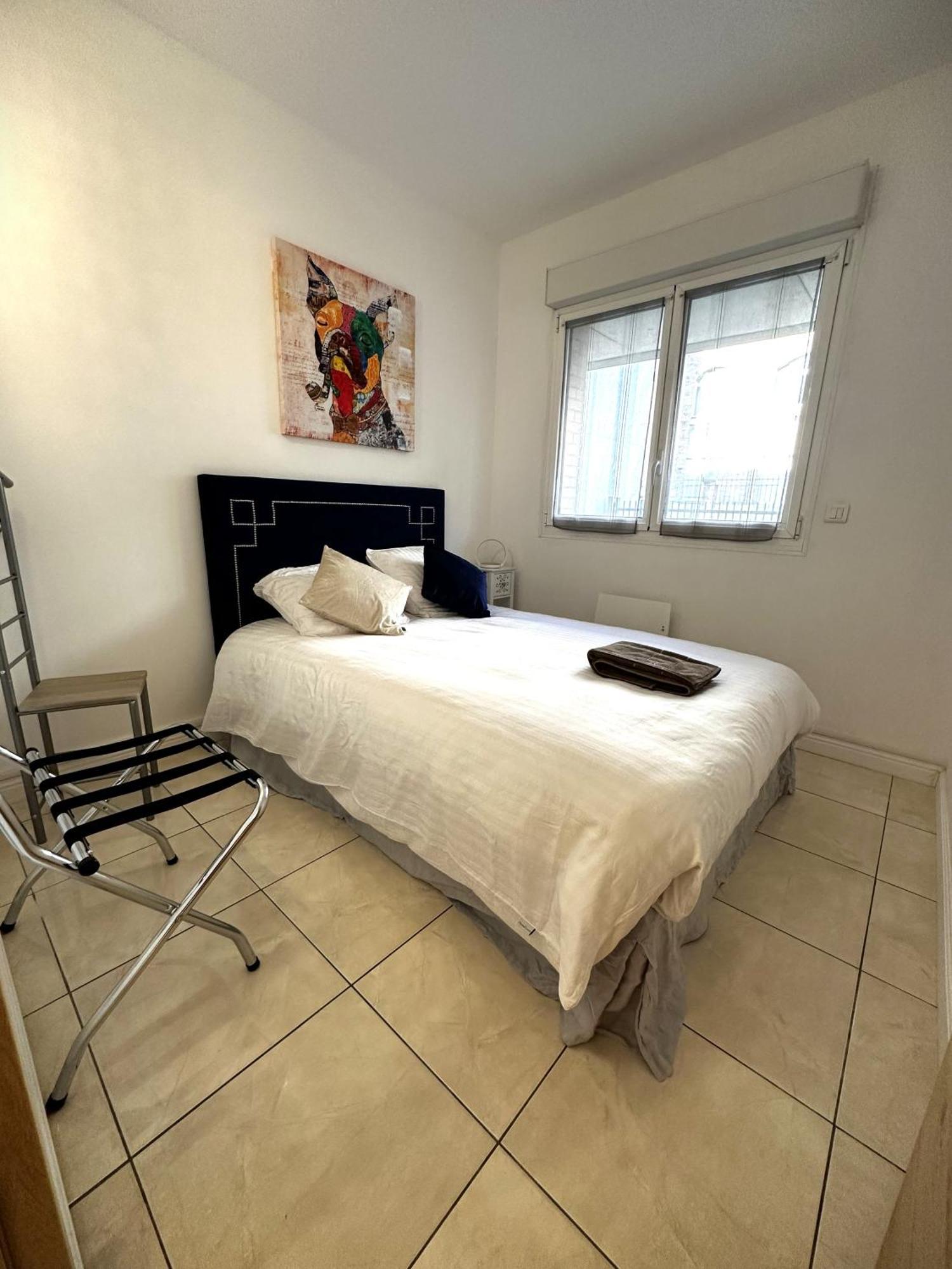 Arena Center Town Apartment Reims Exterior photo